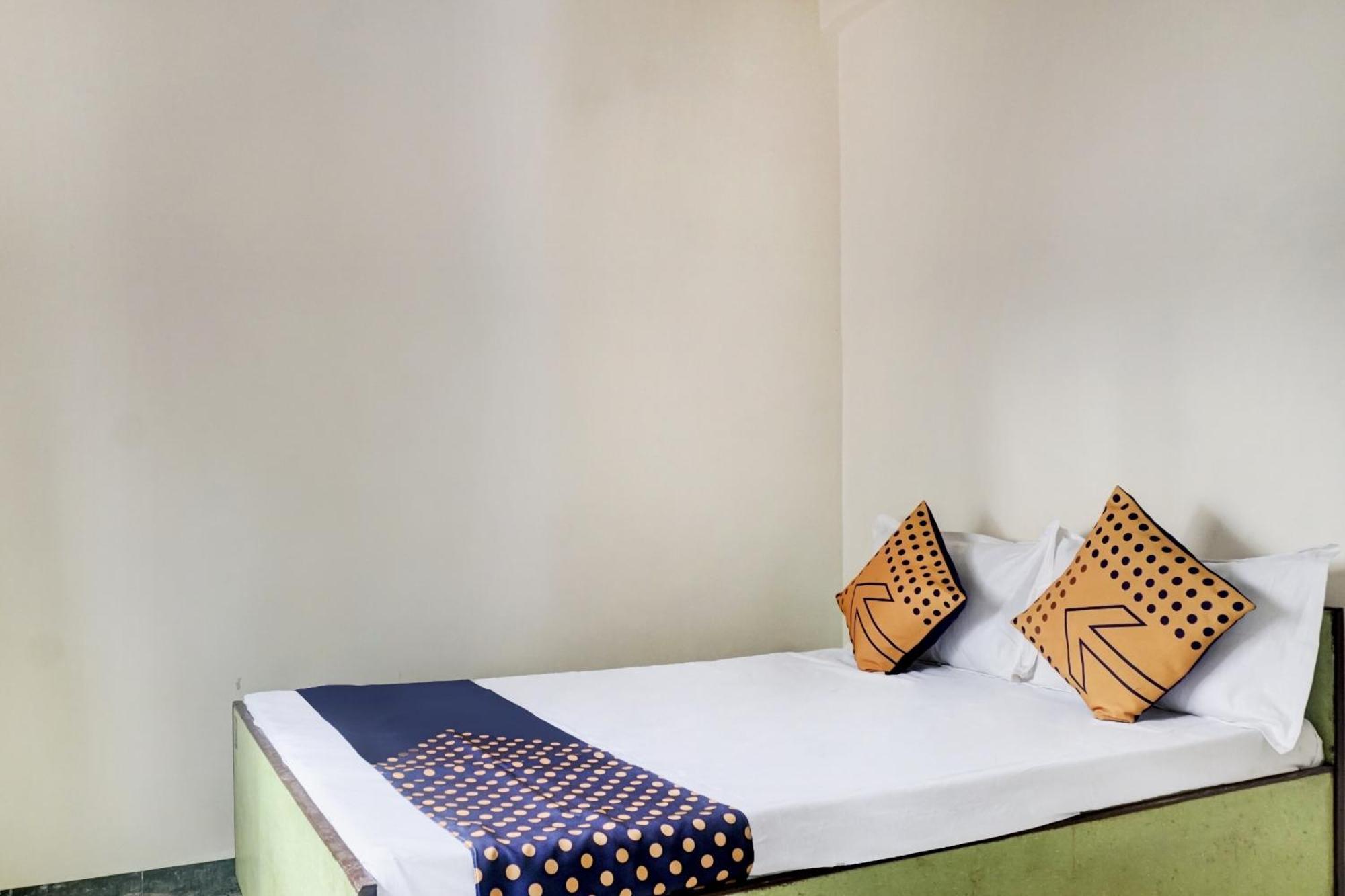 Spot On 74501 Hotel Supriya Garden Wagholi Экстерьер фото