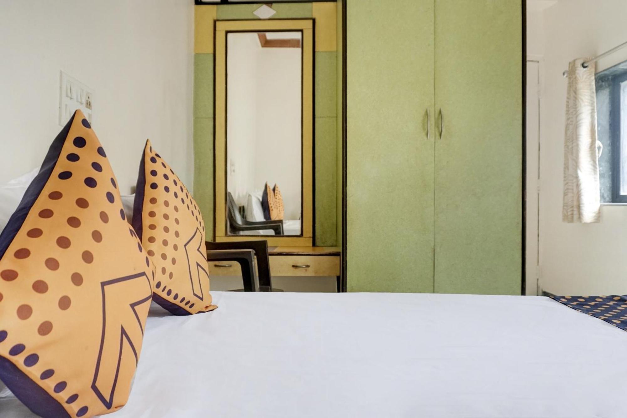 Spot On 74501 Hotel Supriya Garden Wagholi Экстерьер фото